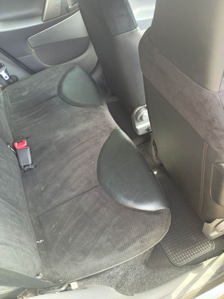 Toyota, AYGO, Hatchback, 2011, Manual, 998 (cc), 5 doors
