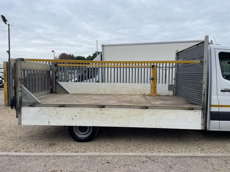 2022 Mercedes-Benz Sprinter 315 2.0 CDI Progressive L3 LWB 14ft DROPSIDE TAIL LIFT - WHITE Dropsi...