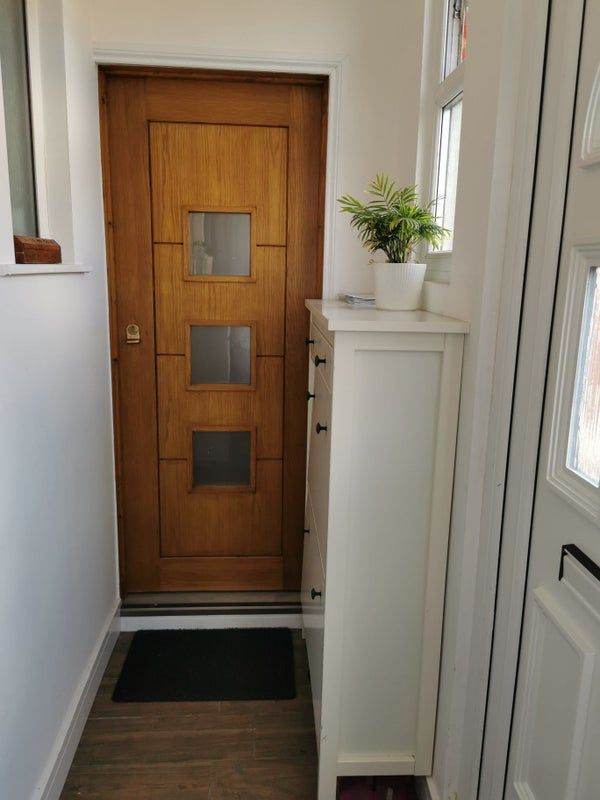 Studio appointment with easy access to Whitton/Hounslow and Twickenham