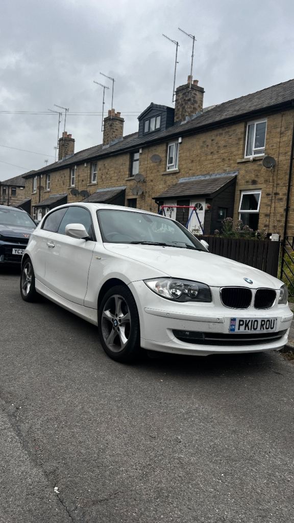 BMW, 1 SERIES, Hatchback, 2010, Semi-Auto, 1995 (cc), 3 doors