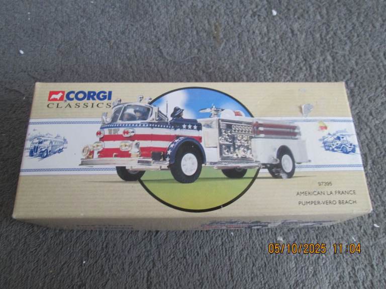 1/50 CORGI AMERICAN LA FRANCE PUMPER-VERO BEACH (97395)