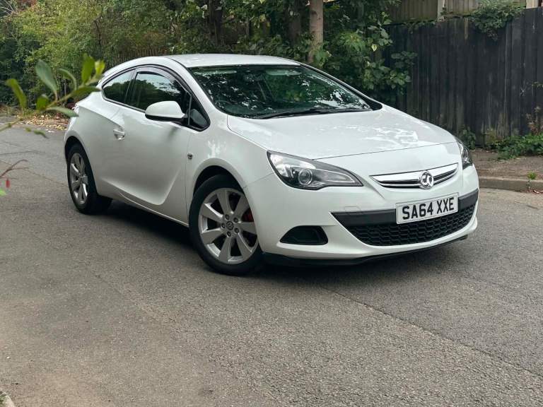 Vauxhall, ASTRA GTC, Hatchback, 2014, Manual, 1364 (cc), 3 doors