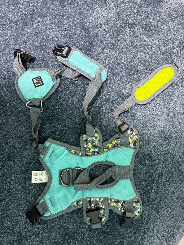 Dog Harness - Medium - 3 Peaks