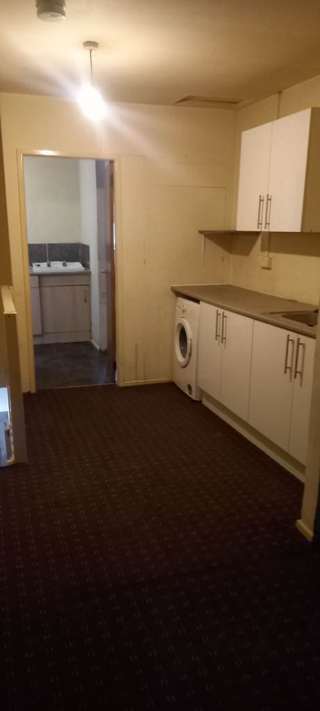 **LET BY**1 BED**FLAT**UTTOXETER ROAD**LONGTON**