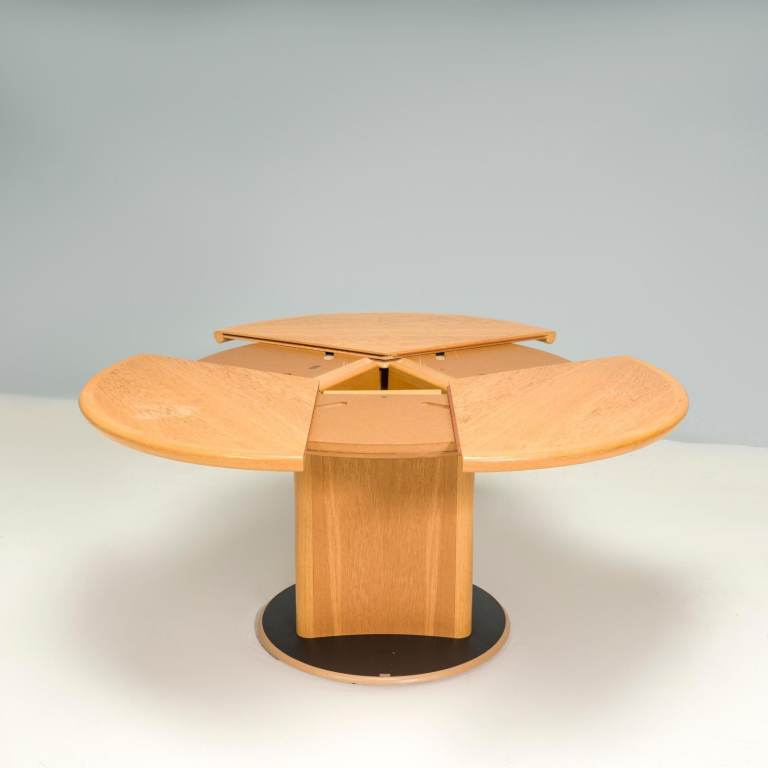 Scovby Antique Round Extending Dining Table – Wood Finish