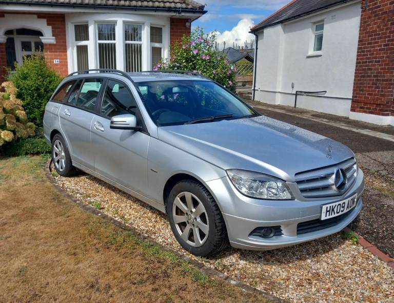 2009 MERCEDES C CLASS C180 K SE. NEW MOT