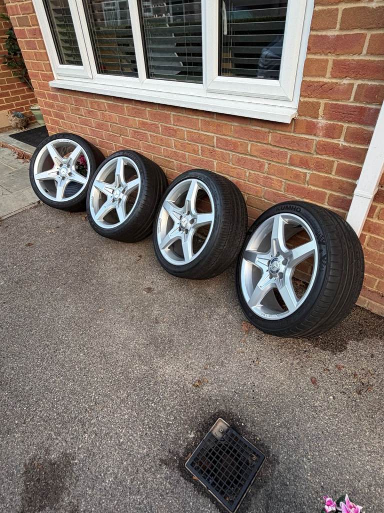 Mercedes AMG 18" SLK Alloys Genuine (Free tires)