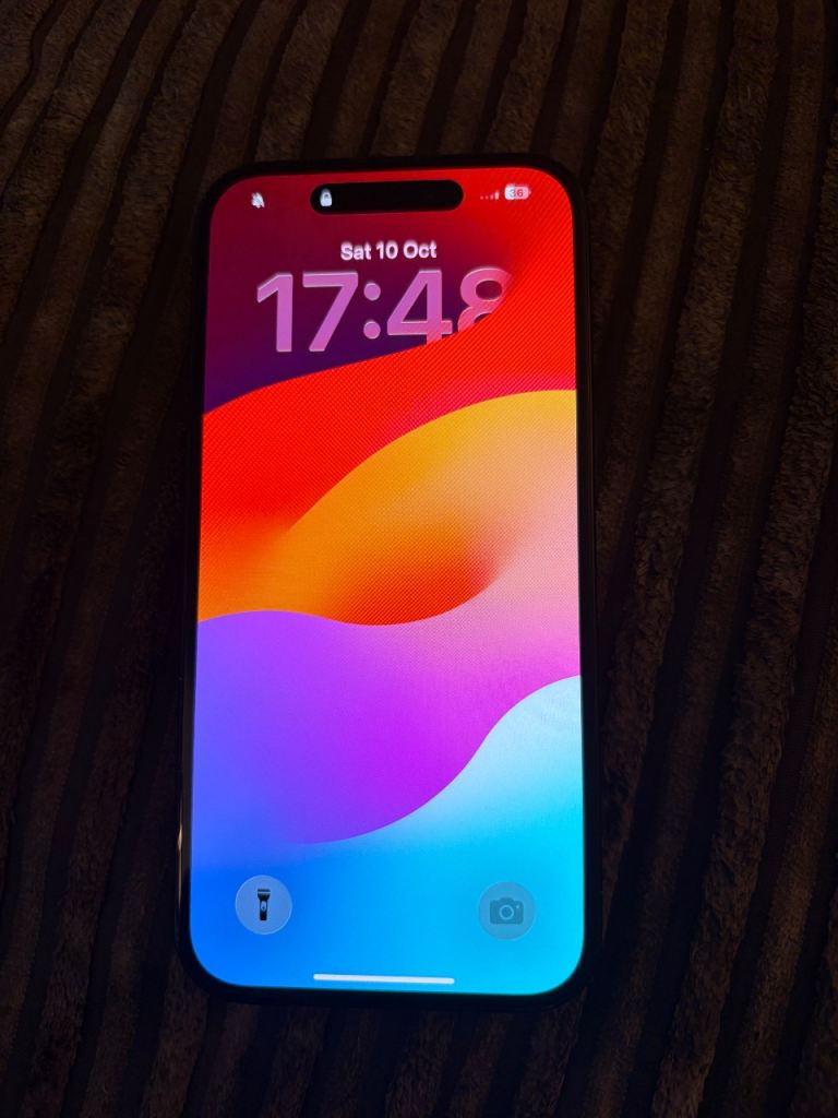 Black iPhone 16 