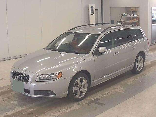  Volvo V70 2.5T SE Geartronic Euro 5 5dr Petrol Automatic
