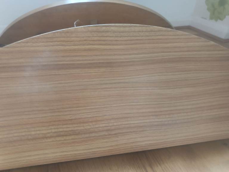 Double drop leaf table 