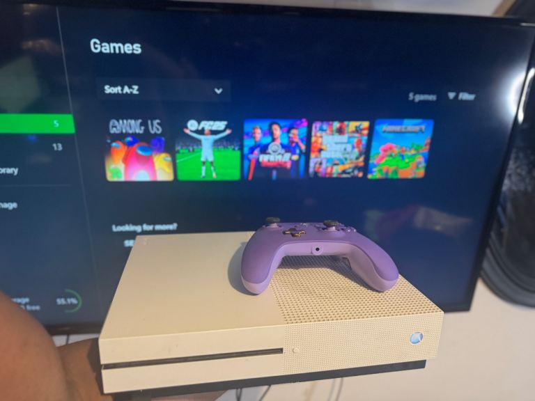 Xbox One S 1TB + GTA V, Minecraft, FC25 & More + Wired Controller – Fully Working & Ready to Play