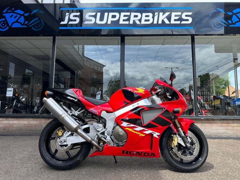 HONDA VTR1000 SP1 SP-Y 2001 51 REG - ONLY 9777 MILES - PRIVATE PLATE