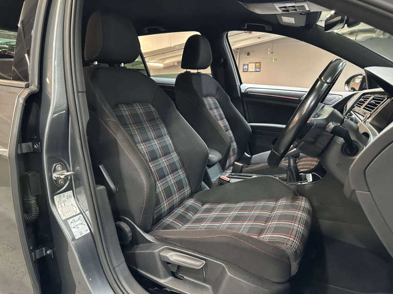 2019 Volkswagen Golf 2.0 TSI 245 GTI Performance 5dr HATCHBACK PETROL Manual