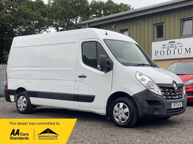 2017 Renault Master MM33dCi 110 Business+ Medium Roof Van [EURO 6] PANEL VAN DIESEL Manual