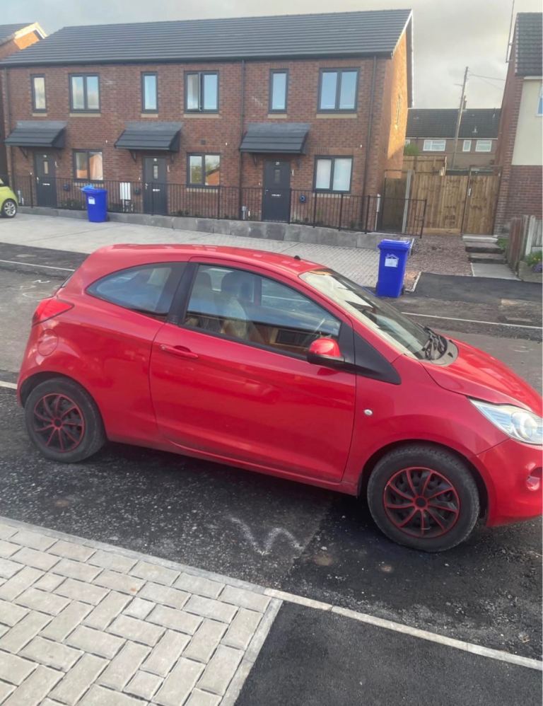 Ford, KA, Hatchback, 2013, Manual, 1242 (cc), 3 doors