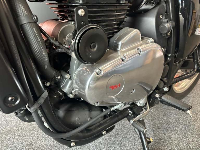 BSA Gold Star 650cc Classic Motorcycle Silver Sheen Legacy