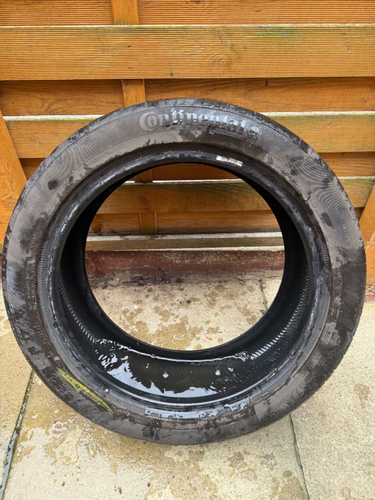 17” Continental Tyre 225/45R17 ( 225 45 17 )