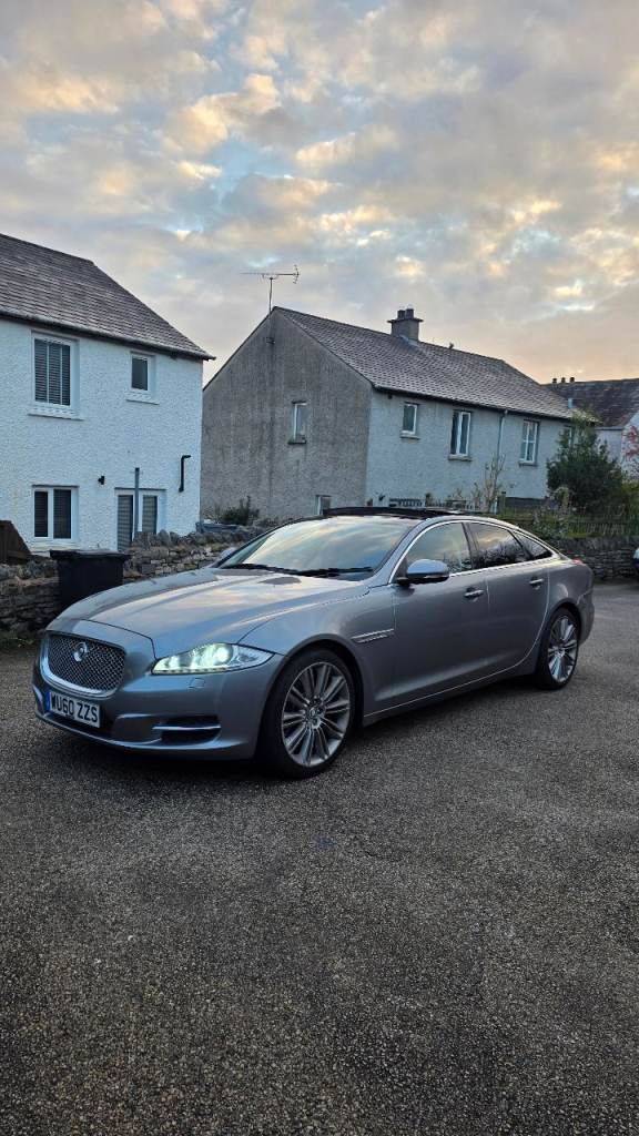2010 Jaguar XJ Portfolio 3.0d V6 