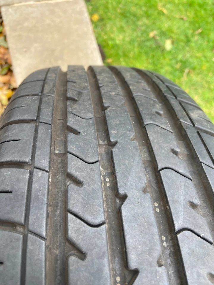 Maxxis 185/70 r13 Tyres x 2