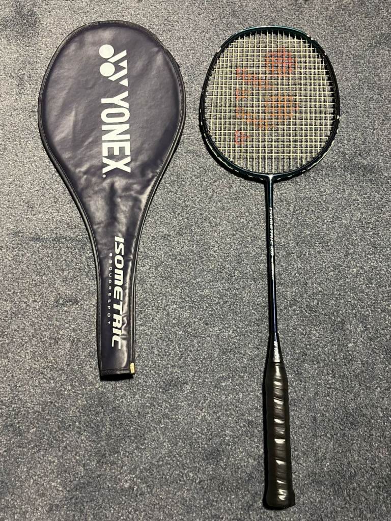 Yonex Isometric 50 Squarespot – Full Carbon Fibre Graphite Racket