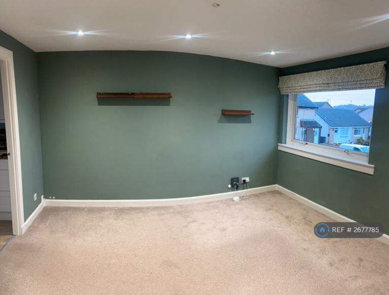 2 bedroom flat in Maurice Avenue, Stirling, FK7 (2 bed) (#2677785)