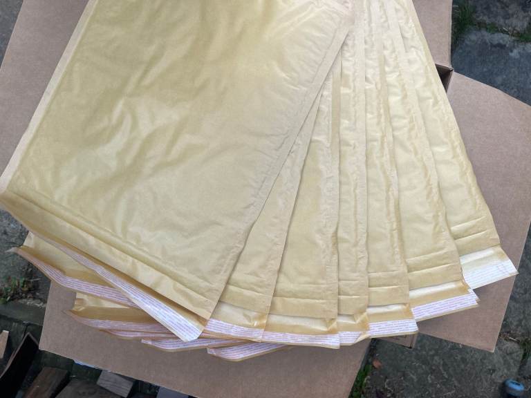 40 X-Large Jiffy Bubble padded envelopes Mailer bags for posting, mailing bags size 47cm × 35cm