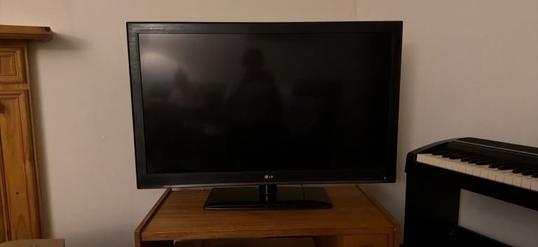 LG 37” flat screen TV with Amazon fire stick 