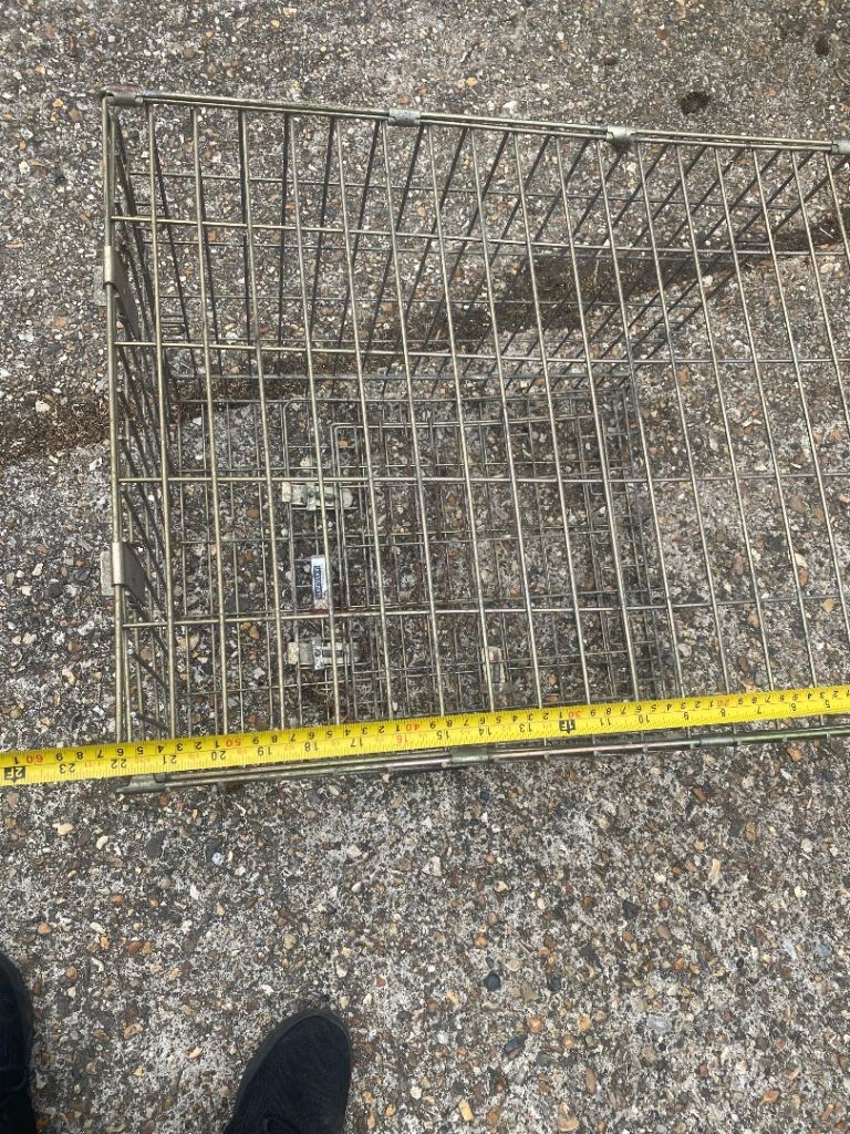 Dog crate