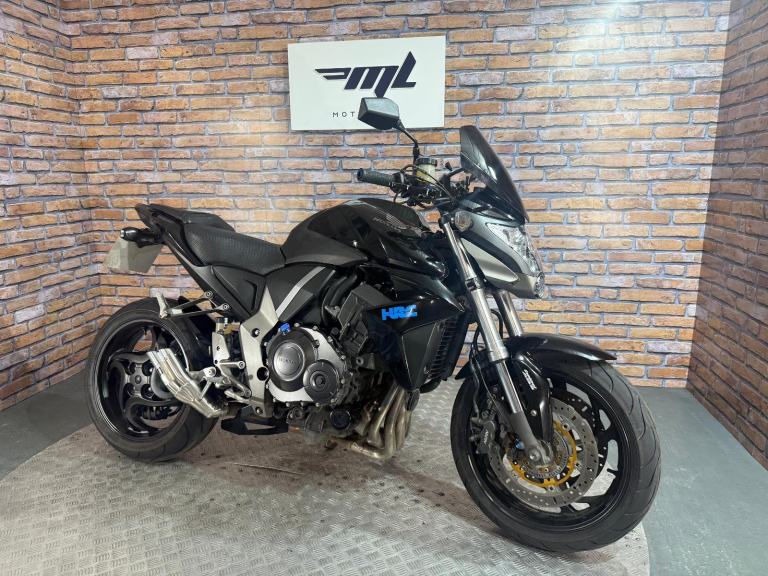 Honda CB 1000r - NATIONWIDE DELIVERY - 3 MONTH WARRANTY