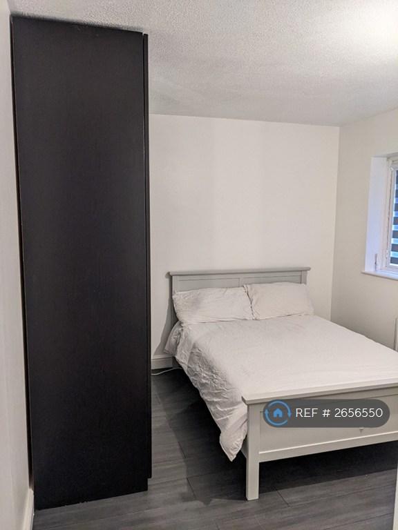 3 bedroom house in Northampton, Northampton, NN3 (3 bed) (#2656550)