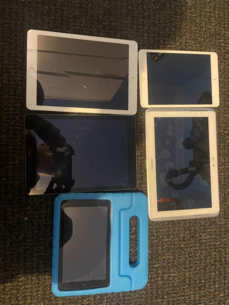 iPad / toys 