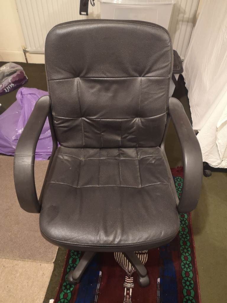 Office chair 