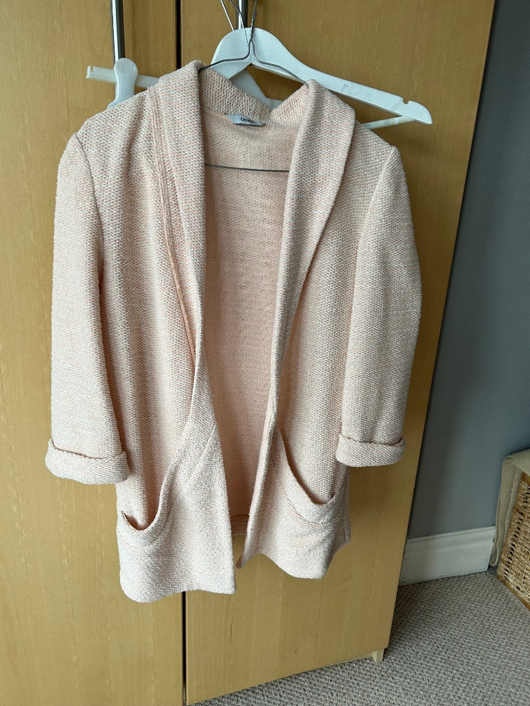 Ladies Wolly Coral Colour Blazer, size 12, good condition, pet & smoke free