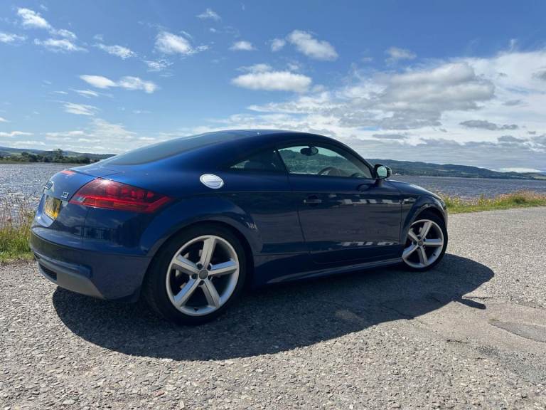 Audi TT 