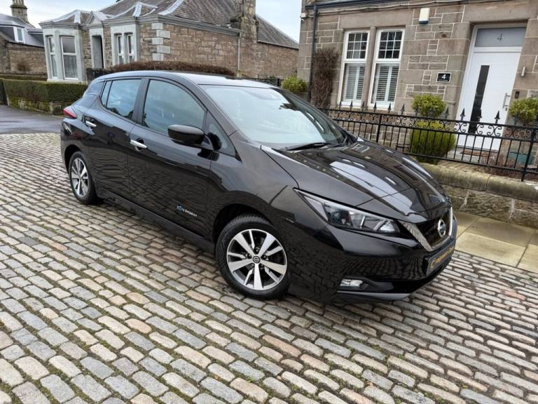 2018 Nissan Leaf 40kWh Acenta Hatchback 5dr Electric Auto (150 ps) Hatchback Automatic