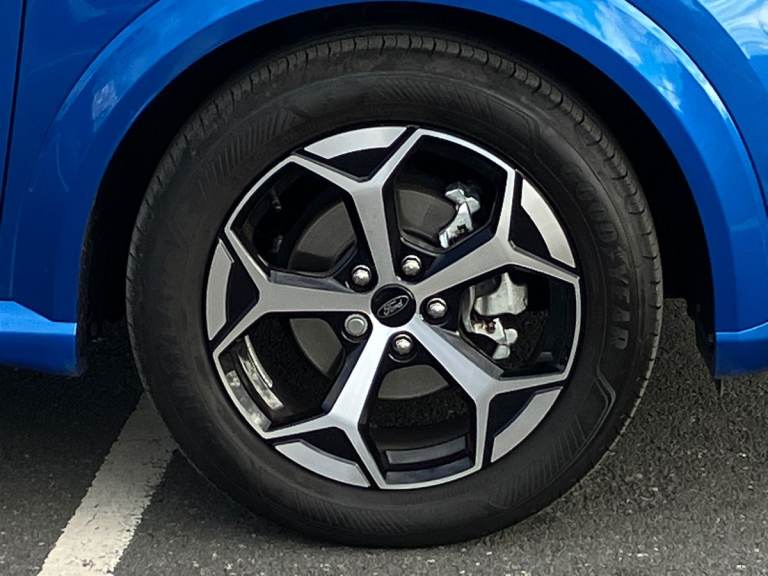 2025 Ford Puma 1.0 EcoBoost Hybrid mHEV ST-Line 5dr DCT Hatchback PETROL Automatic