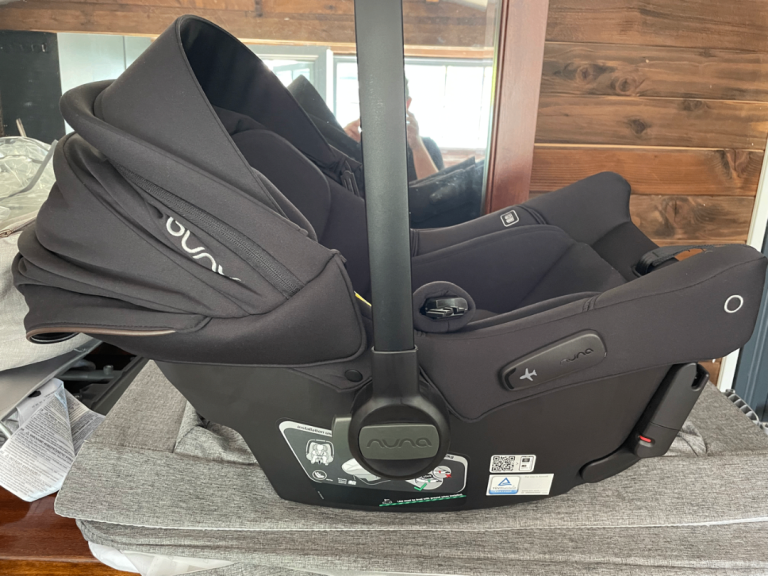 Nuna Urbn Car Seat – Black, Excellent Condition
