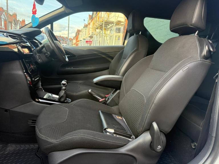 2014 Citroen DS3 1.6 VTi 16V DStyle Plus 3dr HATCHBACK Petrol Manual