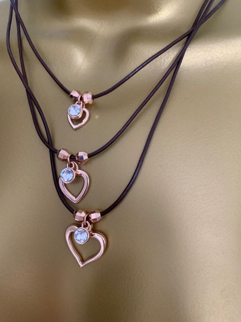 Bibi Bijoux Rose Gold Hearts Necklace  💗 stunning 3 tiered necklace  💗 New without tags