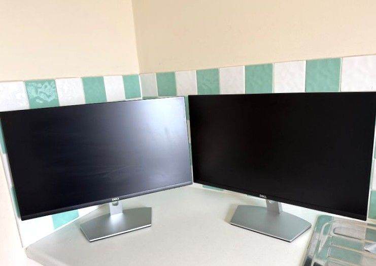 2 x Dell 24” FHD Monitors S2421H 2 x HDMI Ports