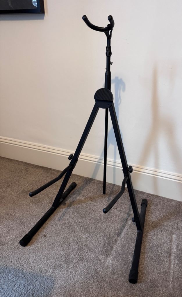 Cello stand