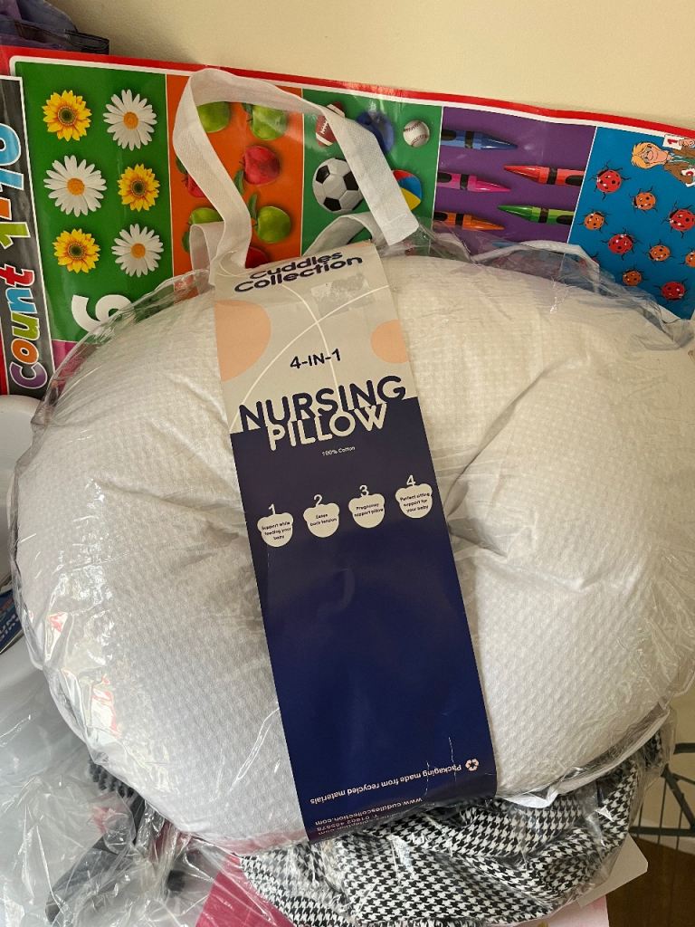 Nursing pillow