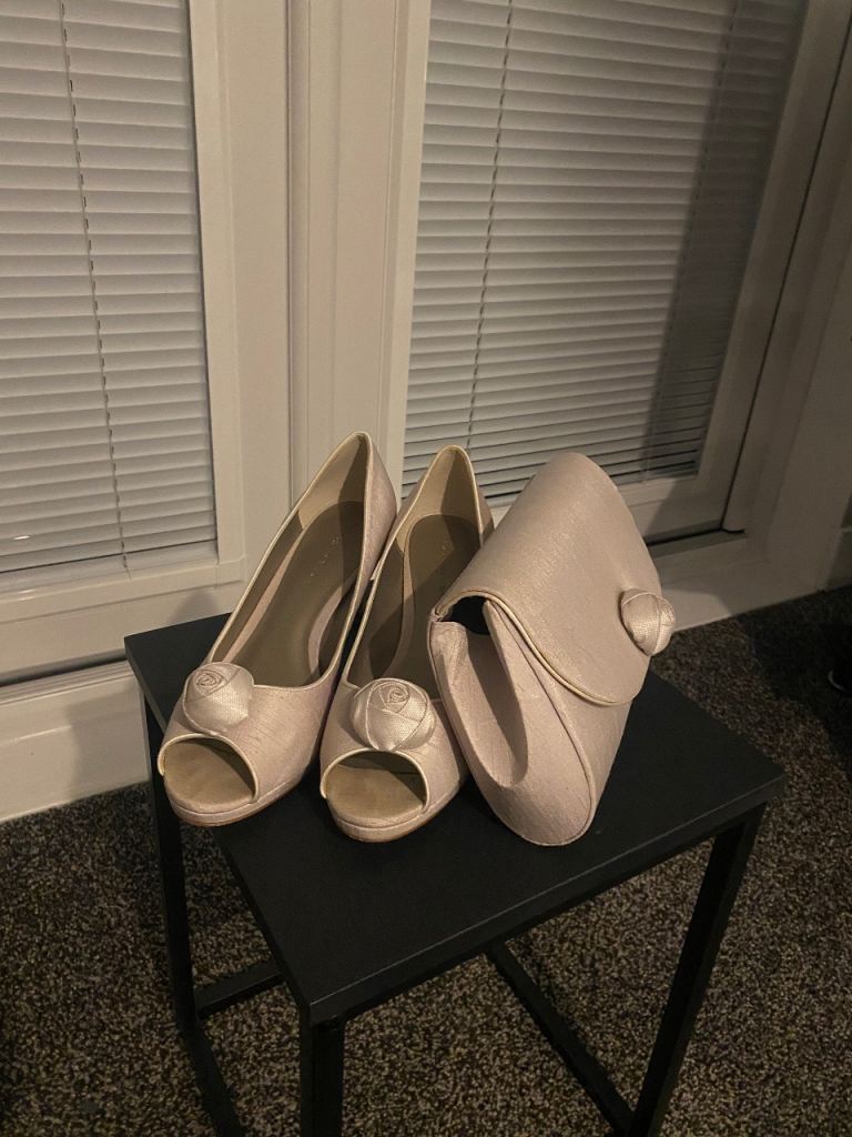 Neutral colour Peep Toe Heels and Matching Clutch Bag