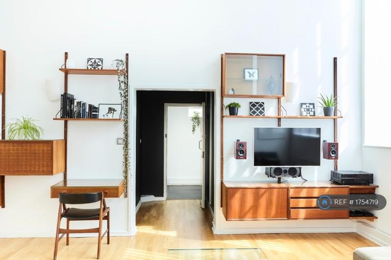 2 bedroom flat in Cavendish House, Brighton, BN2 (2 bed) (#1754719)