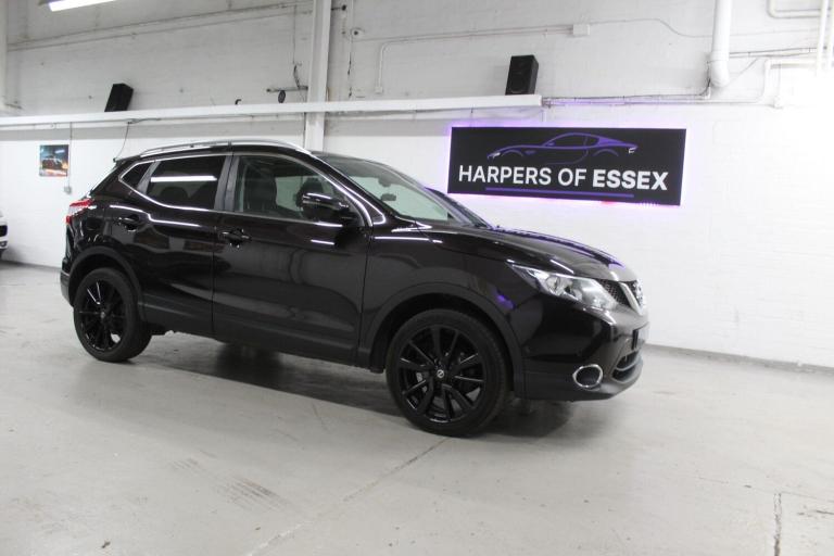2017 Nissan Qashqai 1.6 dCi Tekna 2WD Euro 6 (s/s) 5dr HATCHBACK Diesel Manual