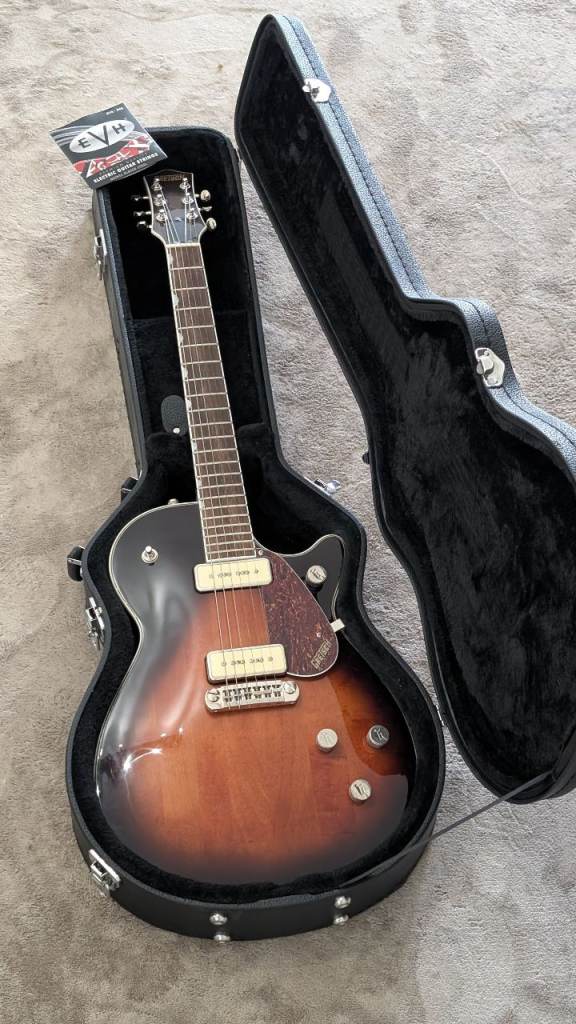 *TAKING OFFERS* Gretsch Electric WITH Gretsch Hard Case AND EVH Strings
