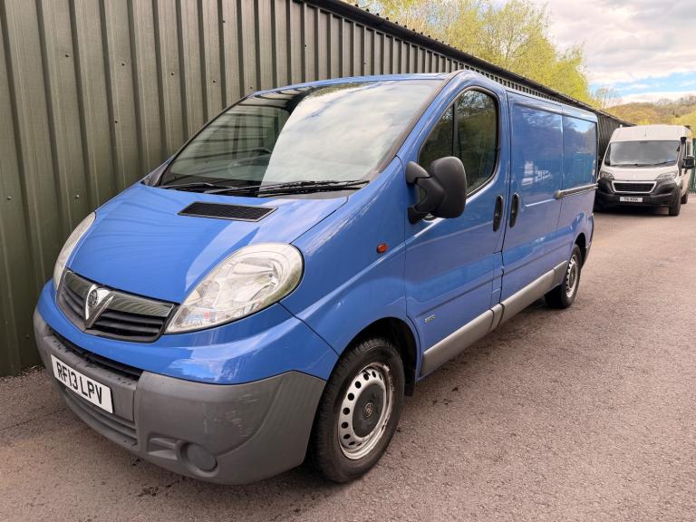 2013 13 VAUXHALL VIVARO 2.0CDTI 115PS 2.9T LWB L2H1 VAN 98K FSH BLUE NO VAT