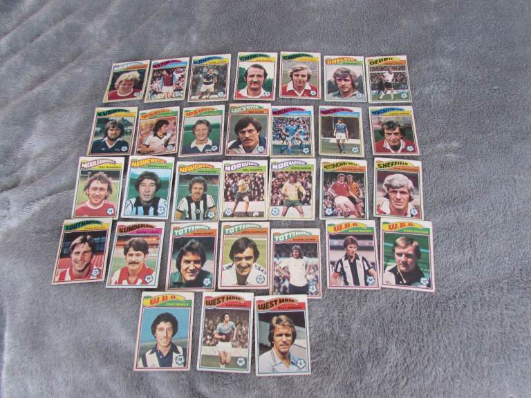 Vintage Topps  Football  Cards  x 31