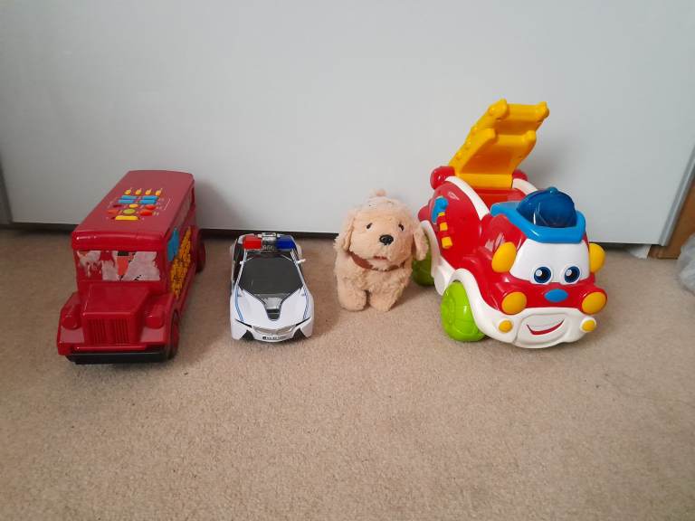 4x Toy Dog Vehicle Alphabet Bus Police Car Fire Engine Truck 