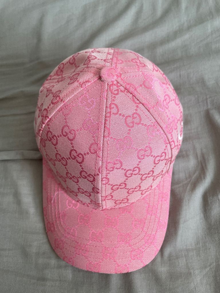 Gucci Pink Baseball Cap with GG Monogram – Good Condition